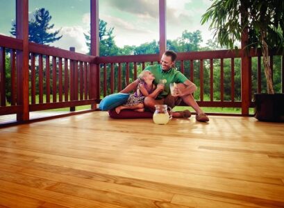 porch-flooring-ideas-materials-advatages-disadvantages-screened-porch-ideas
