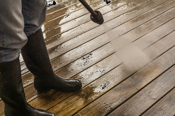 deck cleaning power washing wooden deck 