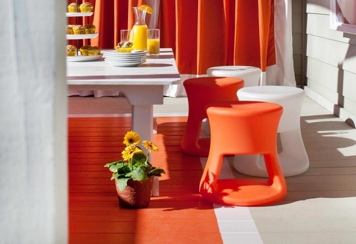 deck-paint-ideas-painted-rug-deck-house-exterior-decorating-ideas-white-orange-colors
