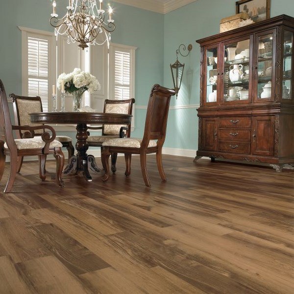 laminate wood flooring dining room decor