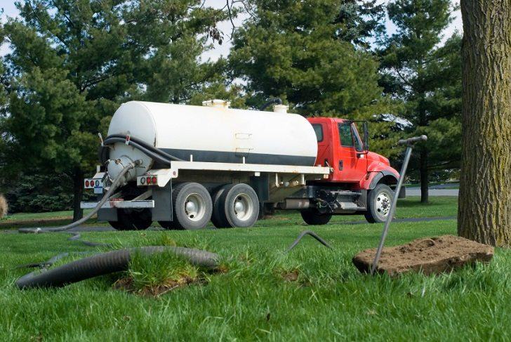 septic pump truck cleaning maintenance tips