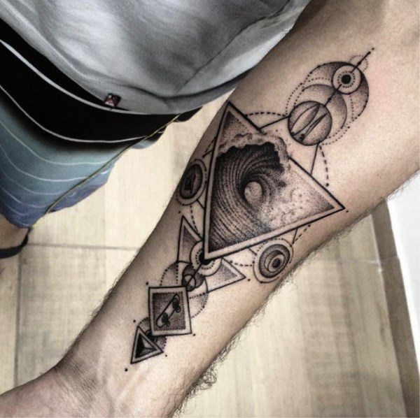 Geometric tattoos – original and creative ideas based on geometry