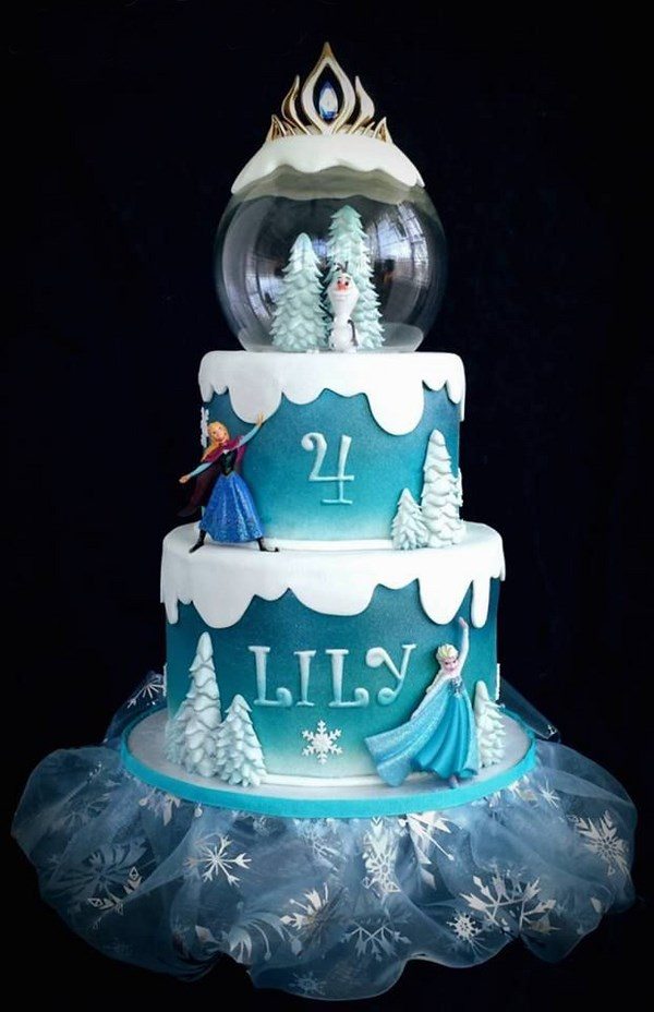 beautiful frozen cake Elsa Anna theme