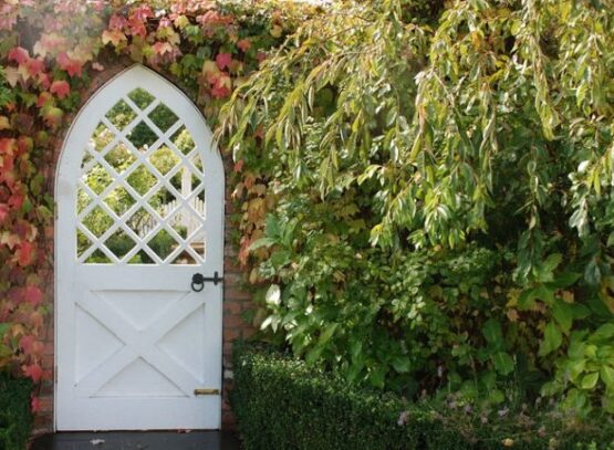 garden-gates-types-materials-landscape-ideas