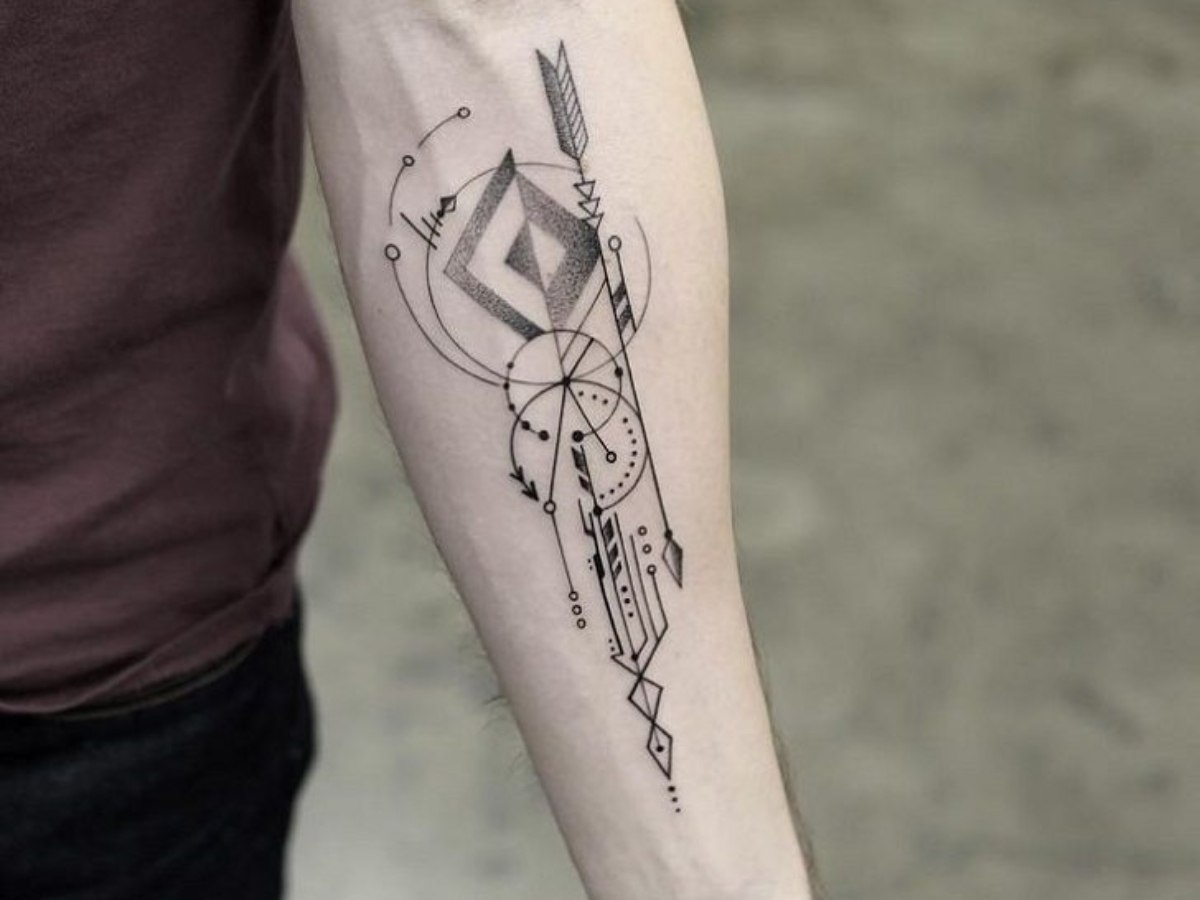 Geometric tattoos – original and creative ideas based on geometry
