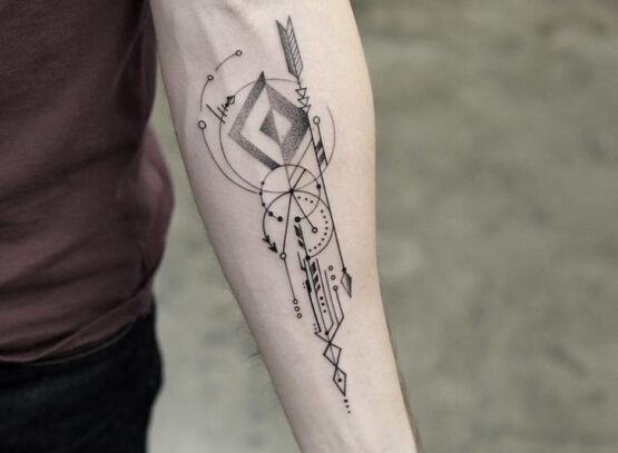 trendy-geometric-tattoos-for-men-forearm