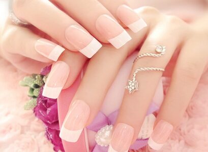 How-to-remove-acrylic-nails-at-home-tutorials