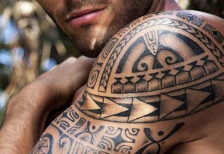 Tattoo-styles-and-techniques-cool-half-sleeve-polynesian-tattoo