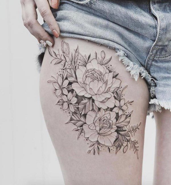 sexy thigh tattoos for women