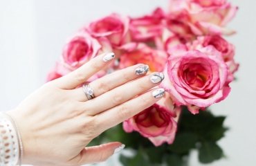 DIY-marble-nail-art-sstep-by-step-tutorials