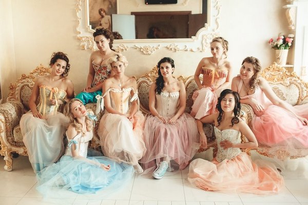 cool ideas for bridal shower photoshoot