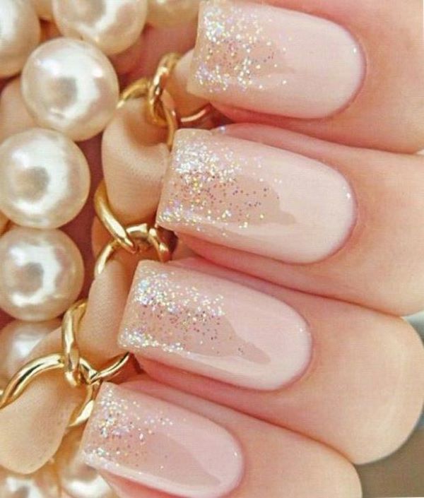 elegant manicure ideas with gradient glitter