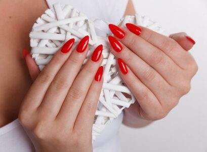 red-almond-nails-modern-manicure-ideas