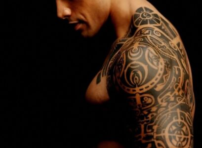Dwayne-Johnson-shoulder-tattoo-tribal-tattoos-ideas