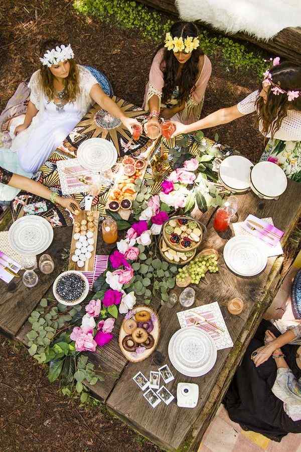 how to organize bridal shower bohemian style