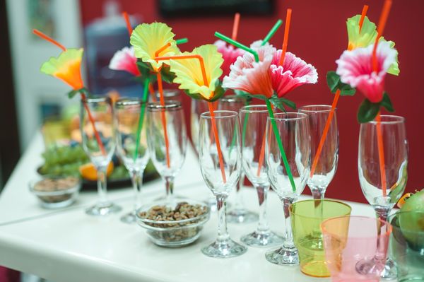 spa day bridal party ideas drinks