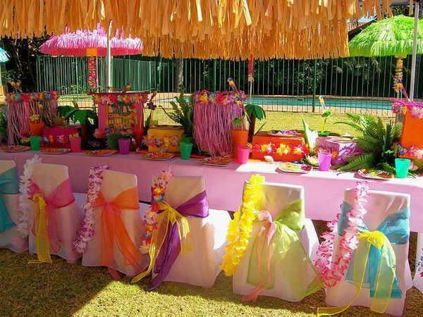 tropical bridal party table decoration ideas