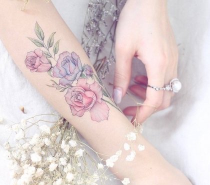 amazing-flower-tattoo-design-ideas-for-women