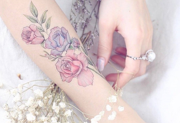 50 Beautiful Finger Tattoo for Women - For Creative Juice