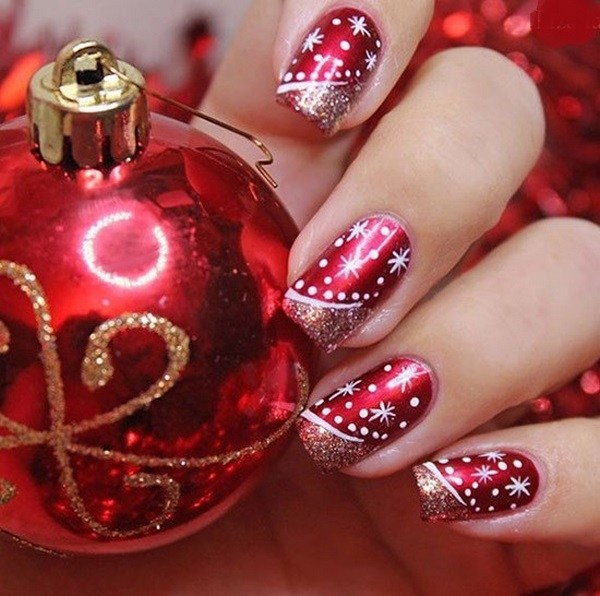 beautiful christmas manicure ideas