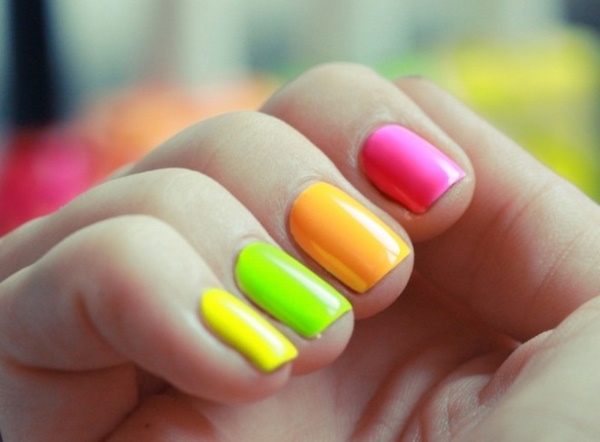 how to do neon nails DIY manicure ideas