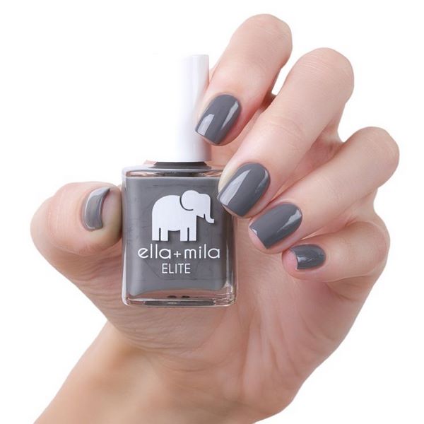monochrome manicure gray nail polish gray nails