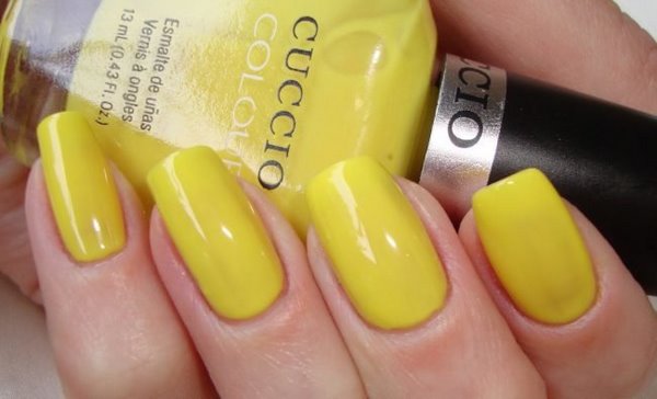 mustard-nail-color-solid-color-nails-ideas