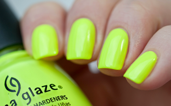 neon-nail-polish-colors-french-manicure