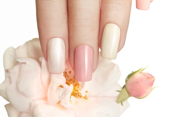 pastel color nail design ideas pink white