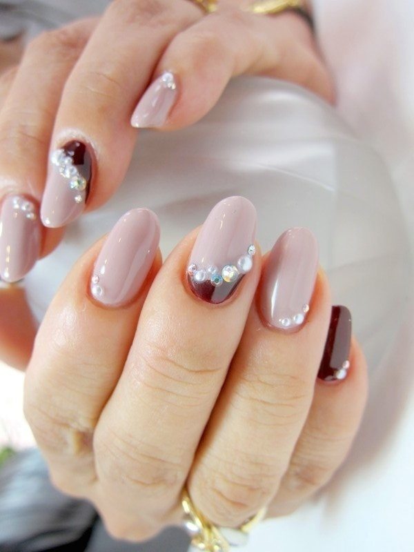 beautiful nail design ideas with crystals