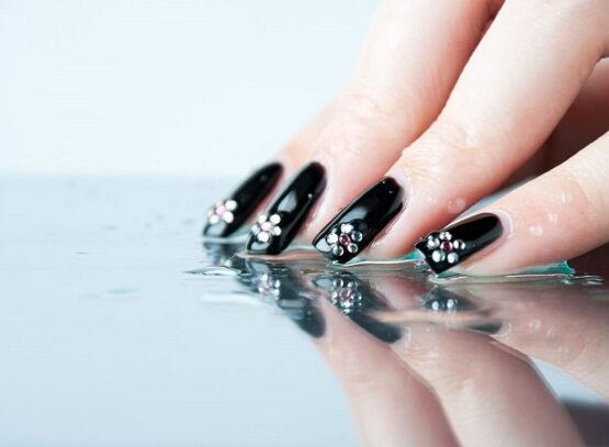best-nail-art-with-rhinestones-ideas
