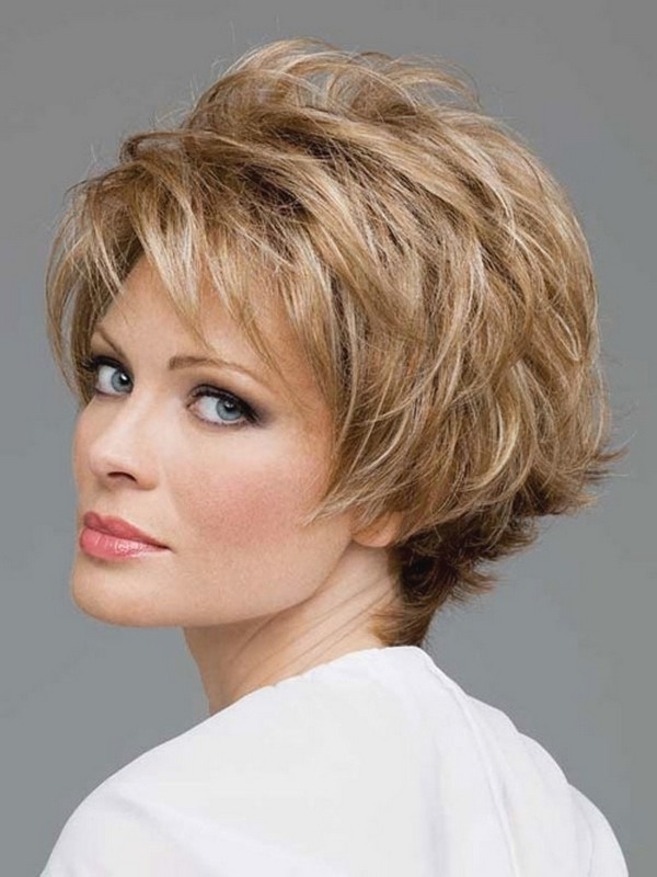 best short hairstyles women over 50
