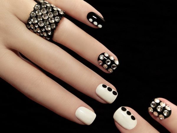 black and white nail designs with rhinestones