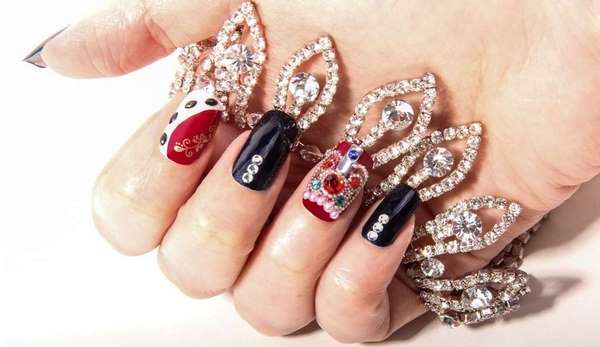holiday nail designs with crystals