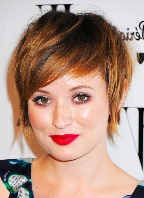 short hair for round faces with bangs