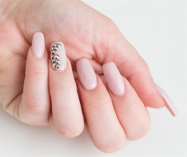 swarovski crystal nails ideas nude nail art