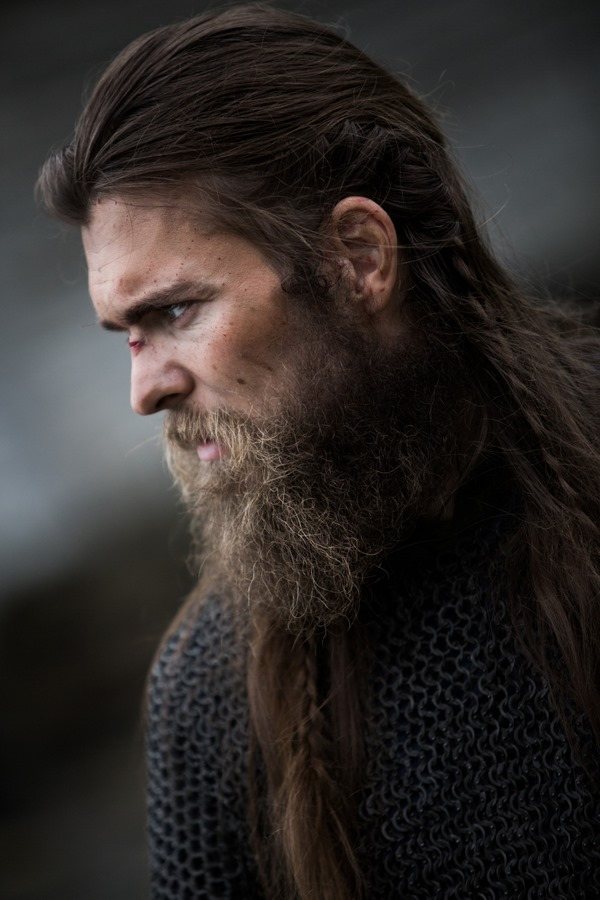 viking hairstyle with braids for men with long hair