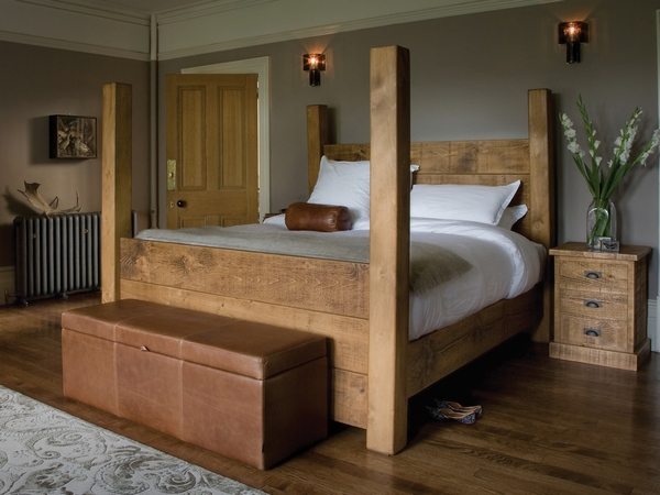 Solid wood bed frame rustic bedroom furniture four poster bed