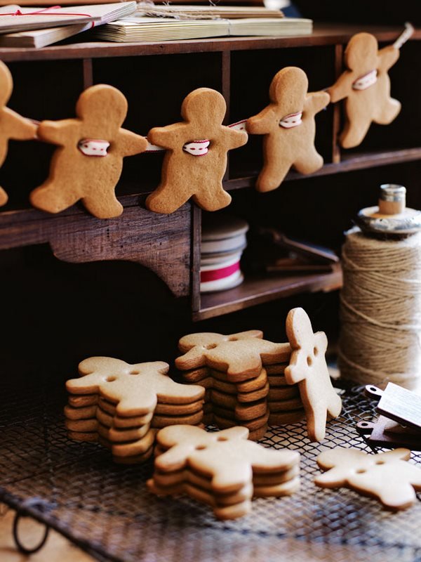 awesome gingerbread men garland ideas for christmas home decor