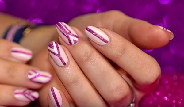 original nail design ideas pink nails with glitter geometric patterns