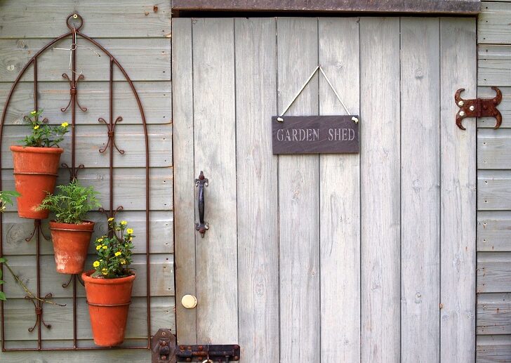 How-to-keep-your-wooden-garden-shed-beautiful-for-a-long-time