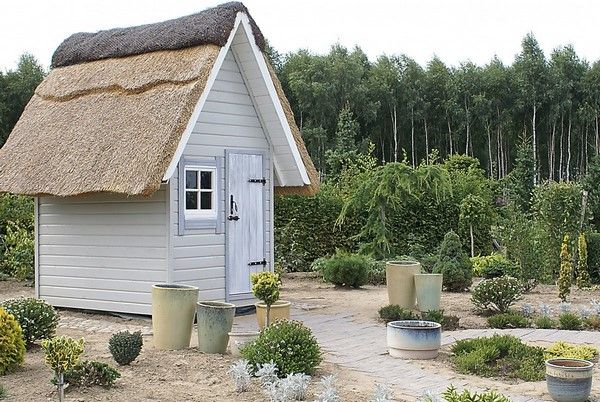 How to maintain and protect wooden garden sheds