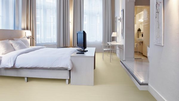 affordable flooring for bedroom marmoleum floors pros and cons