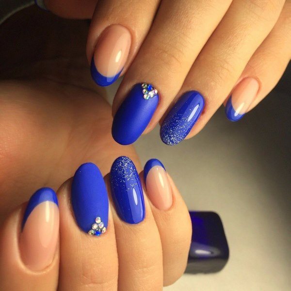 creative blue nail art ideas with matte and glossy finish