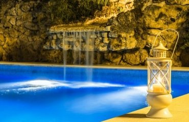 pool-waterfall-ideas-rock-waterfalls