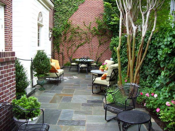 Blue stone patio pavers small backyard decorating ideas with potted plants