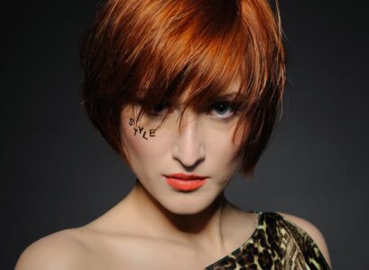 Short-hairstyles-for-women--red-hair-with-bangs