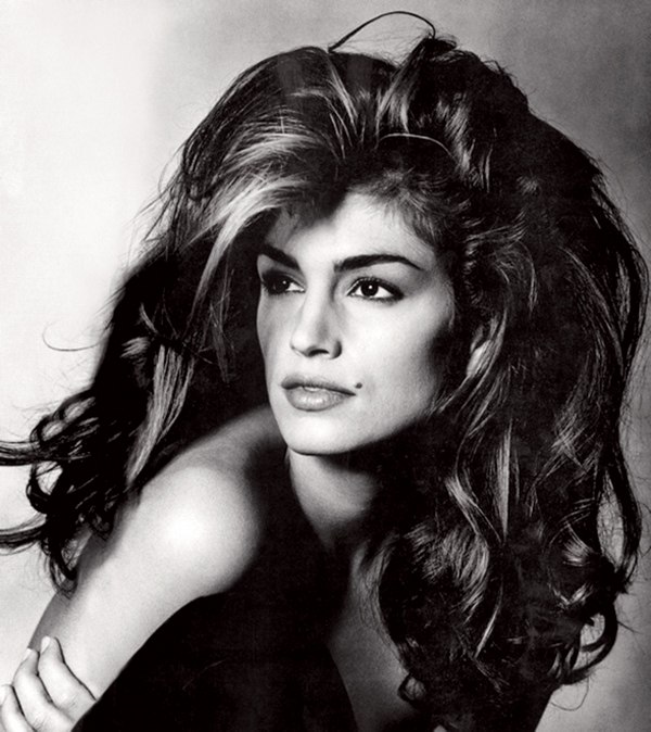 Cindy Crawford Effortless Updo