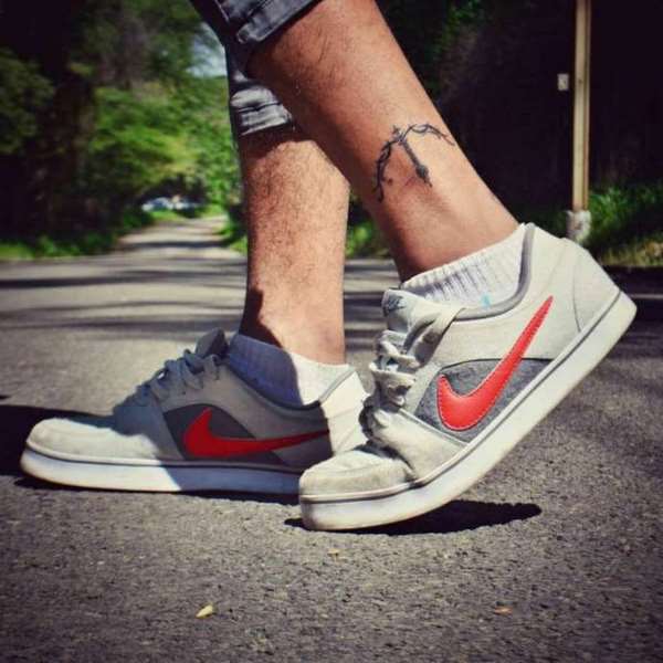 cool tattoos on ankle for guys