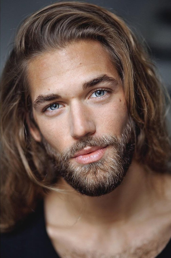 mens long hairstyles masculine look